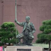 柴田勝家を祀ったこぢんまりとした神社