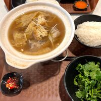 黄亜細肉骨茶餐室 (マリーナベイサンズ店)