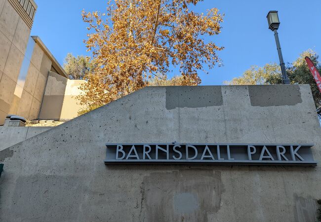 Barnsdall Art Park