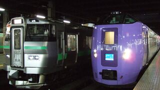 ラベンダー編成が入っていました