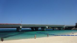 那覇空港から近い那覇のビーチ