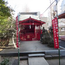 日吉神社境内にある稲荷神社