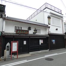 榎並屋勘左衛門・芝辻理右衛門屋敷跡