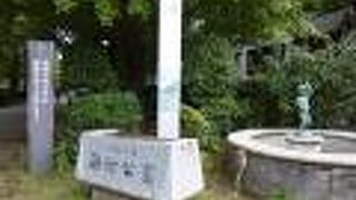 小便小僧の姿も