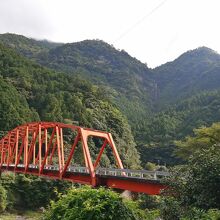 想像以上に巨大な滝