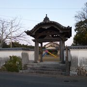 児童公園にの入り口になっています。