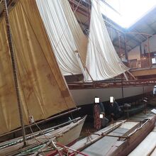 実物の船の展示を見て回れたり…、
