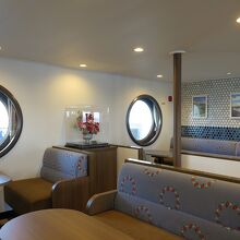 私はこちらでパソコン仕事