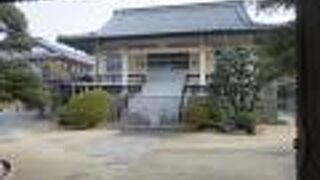 歴史のあるお寺なんですが、近代的なお寺になっていました。