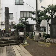 寿徳寺が管理しています