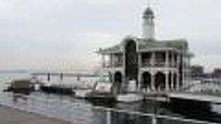 閑散としています