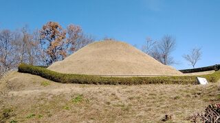 思ったよりも小さな高松塚古墳