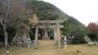 棹崎公園の麓に、天神多久頭魂神社がありました。