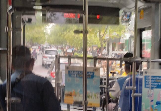 ジョグジャカルタの市内バス