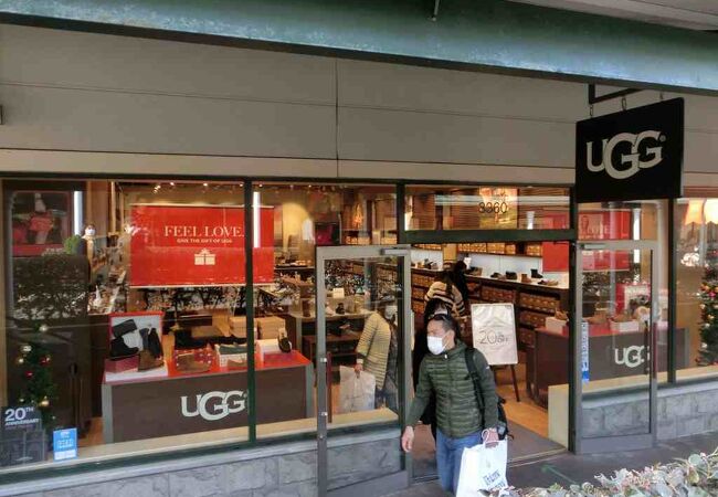 Ugg アウトレット 2025