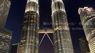 昼も夜も、雨の日も美しい