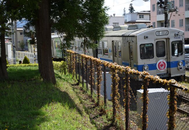 弘前市内を走る鉄道