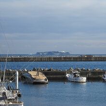 ぼんやり初島