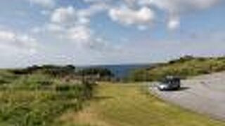 月が浜を見下ろす絶景の公園