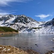 みくりが池に比べると小さいけど！室堂平にある火山湖です