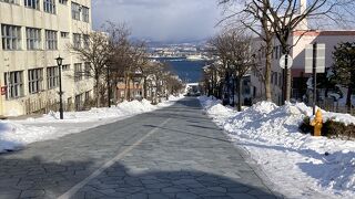 函館港まで一直線