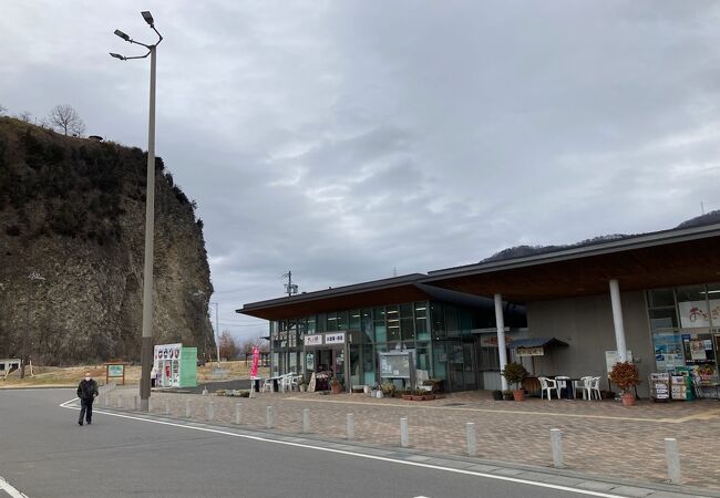 上田 道と川の駅