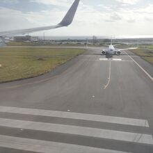 垣島空港へ着陸