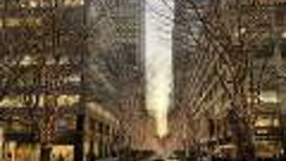 夕暮れ時のイルミネーション