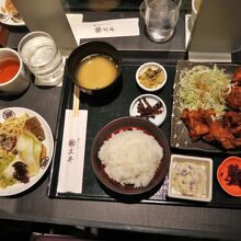 志ば漬入り特製からあげ膳