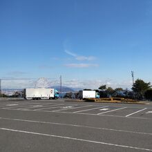 でかいパーキング