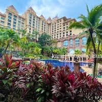 宮殿風の建物＆プール