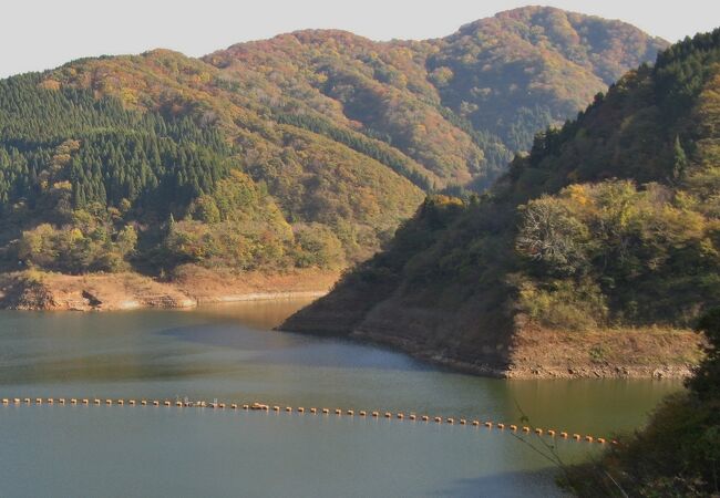 五彩湖が綺麗に見えました