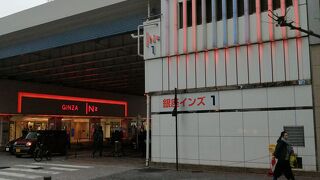 銀座インズは１，２，３と三つのブロックに分かれています。