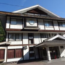 旧白雲閣漏田本館だった別館。