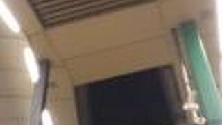 複数の商店街と隣接しています