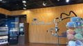 二重回遊水槽がユニーク