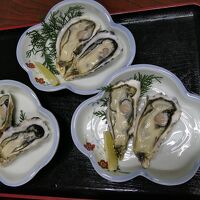 生ガキ　大きくて食べ応えあり