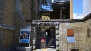 石川啄木と宮沢賢治の紹介を行う展示室