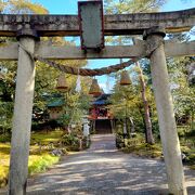 兼六園の隣にある金沢神社は加賀藩前田家により創建された神社