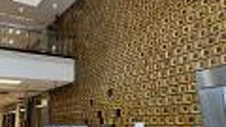 昭和レトロ満載のビルです！