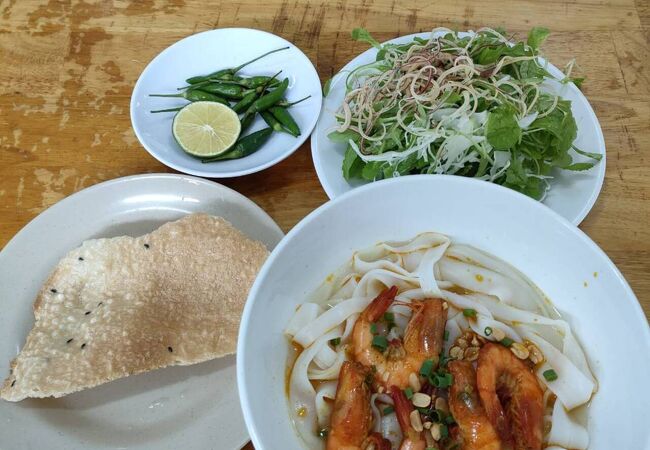 海老のミーワンを食べに