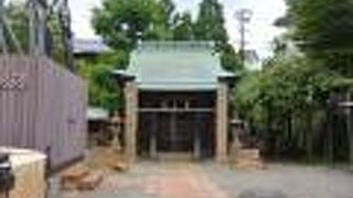 境内の天神源泉は必見。