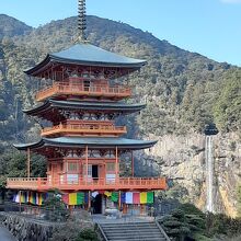 那智の滝と三重塔