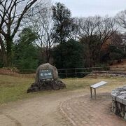 本丸跡には神社