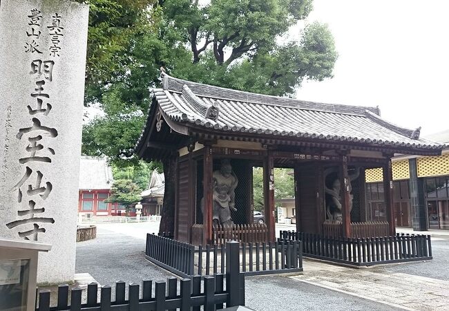 １０００年の歴史のある寺院