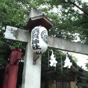 四谷の鎮守として歴史がある神社