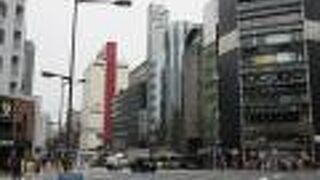 三越銀座店や歌舞伎座を経て勝鬨橋まで歩きました。