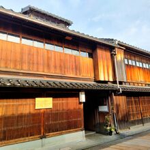 220x220_19150415.jpg?