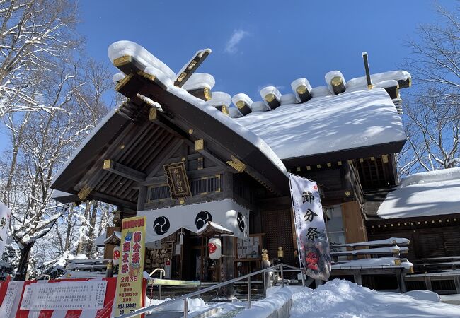 旭川神社