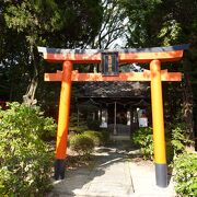 姫路城のすぐ近くにある小さな神社です